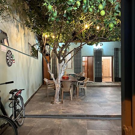 Tirana Lemon Breeze Hostel Экстерьер фото